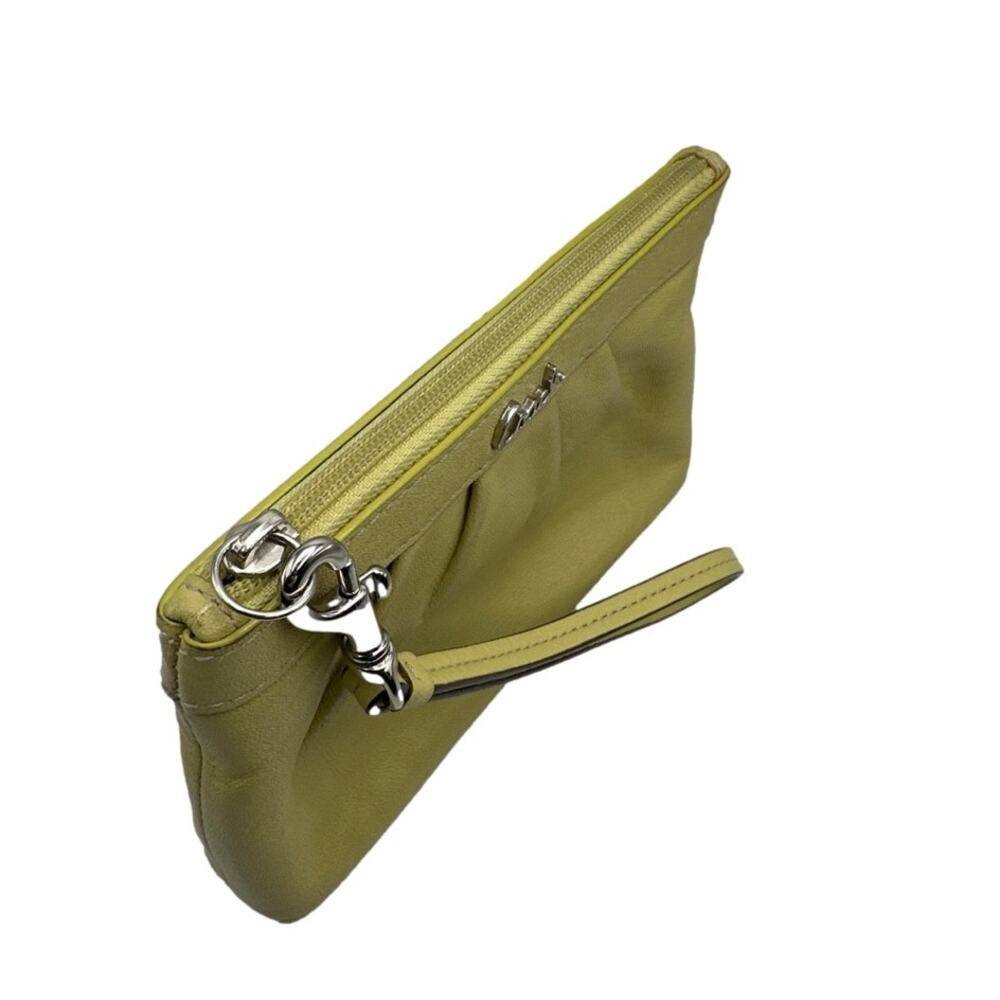 COACH Moss Wristlet - Picture 4 of 7